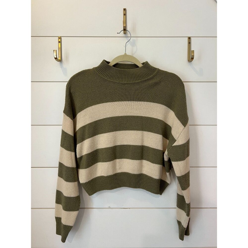Divided (H&M) Cropped Sweater